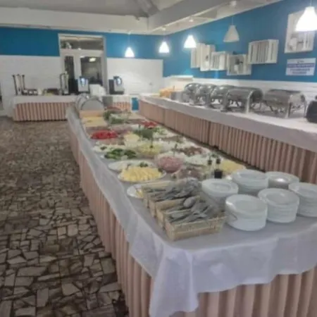 Linea Mare מלון דירות 3*